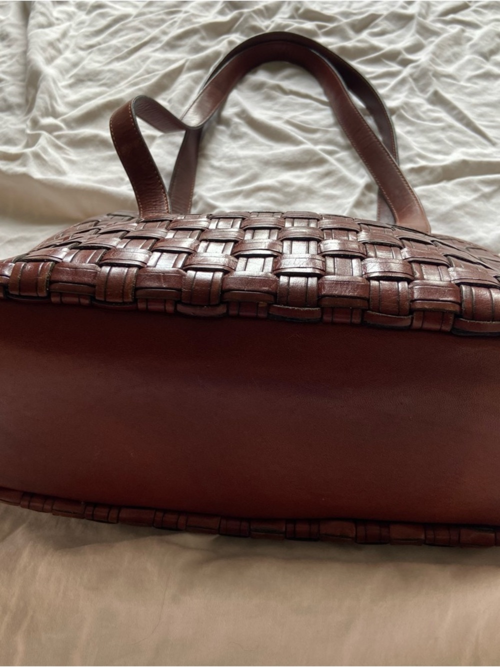 Woven Leather Shoulder Bag in Chestnut Brown - Picture 2 of 5